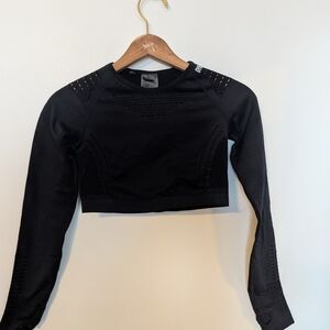 Gymshark Black Seamless Long Sleeve Crop
